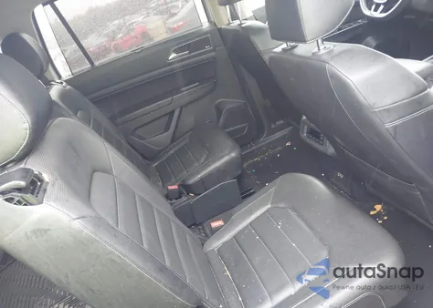 2019 Volkswagen Atlas 3.6L V6 Sel Premium z USA, uszkodzony, nr VIN 1V2NR2CA4KC565315